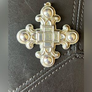 Reed & Barton 2002 Sterling Christmas Cross